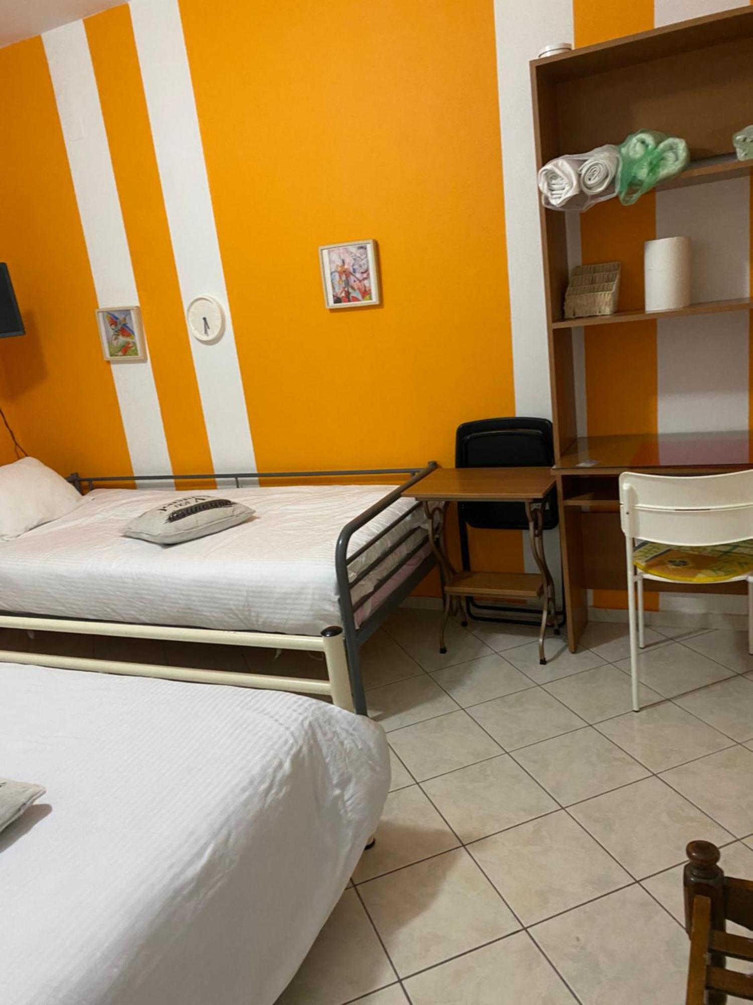 Maria'S Roomstudios Apartments Flats To Let Seaside Heart City Chantzara Spyropoulos Igoumenitsa Bagian luar foto