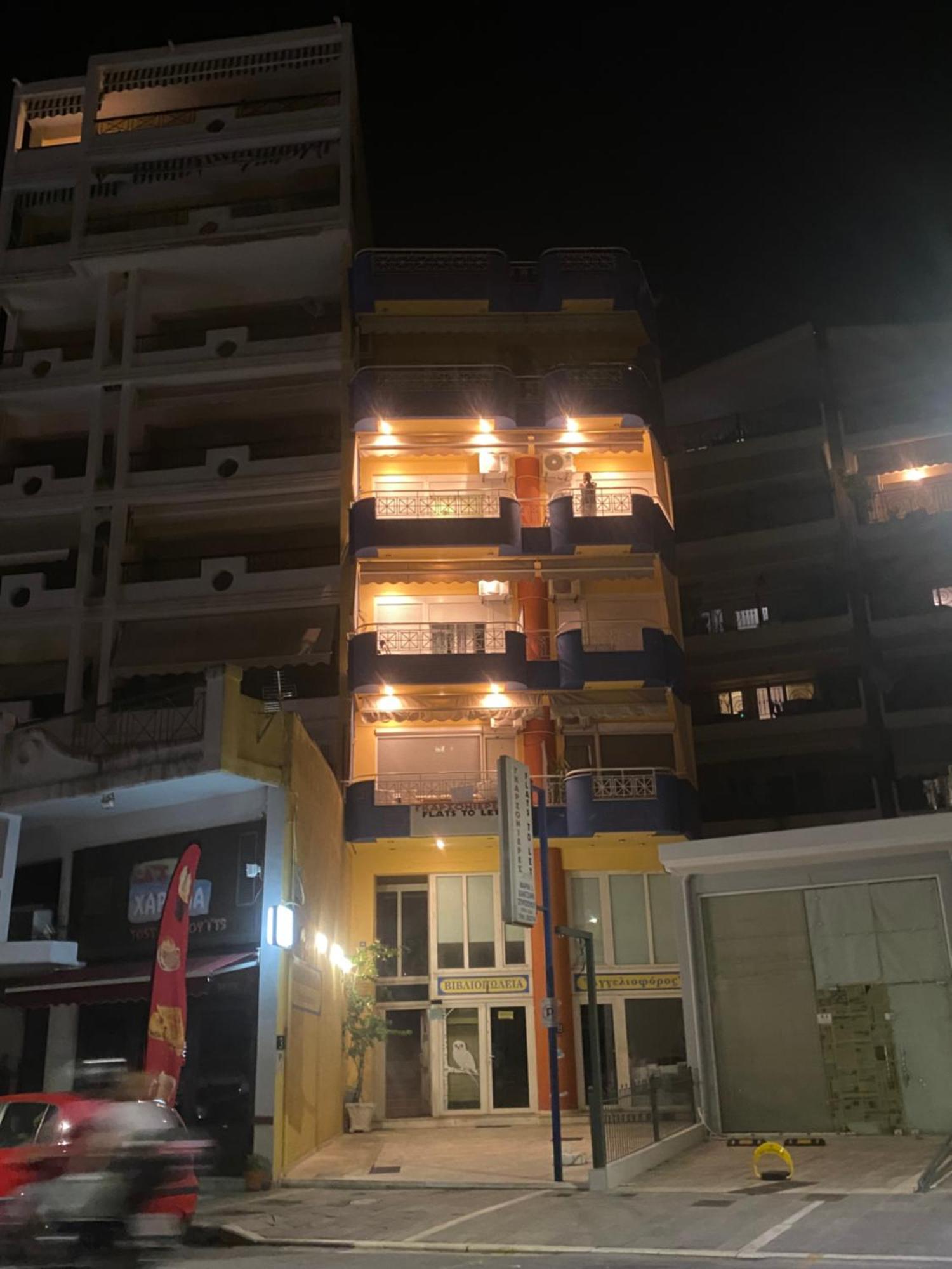 Maria'S Roomstudios Apartments Flats To Let Seaside Heart City Chantzara Spyropoulos Igoumenitsa Bagian luar foto